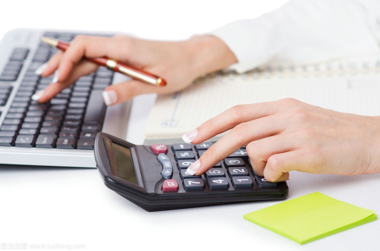 手在计算器
