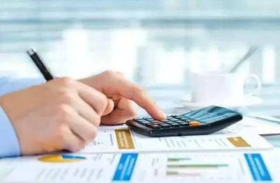 购买1台3000元的办公电脑到底计入“管理费用”还是“固定资产”?